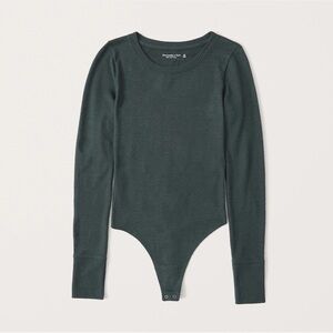Abercrombie & Fitch Long Sleeve Crewneck Bodysuit. Size Small. Green.